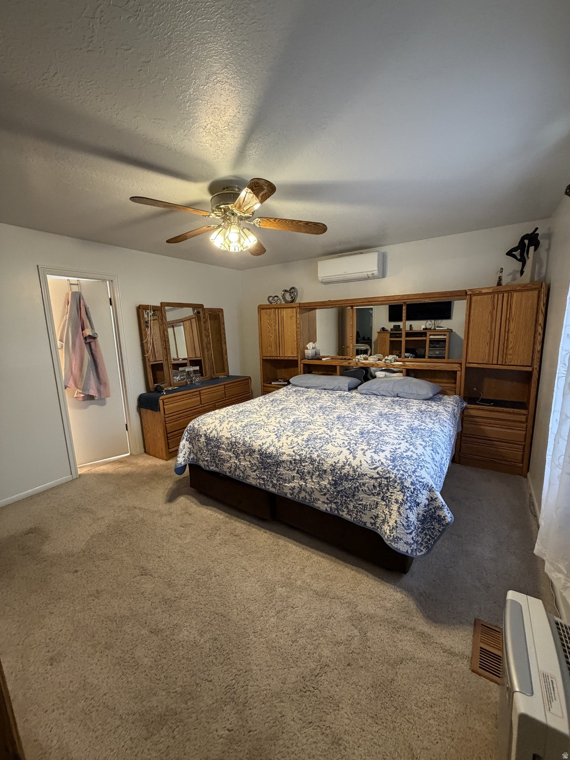 FALCONCREST - Residential