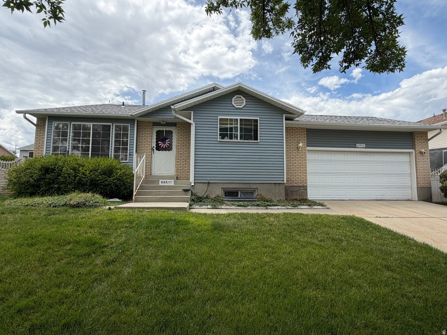 FALCONCREST - Residential