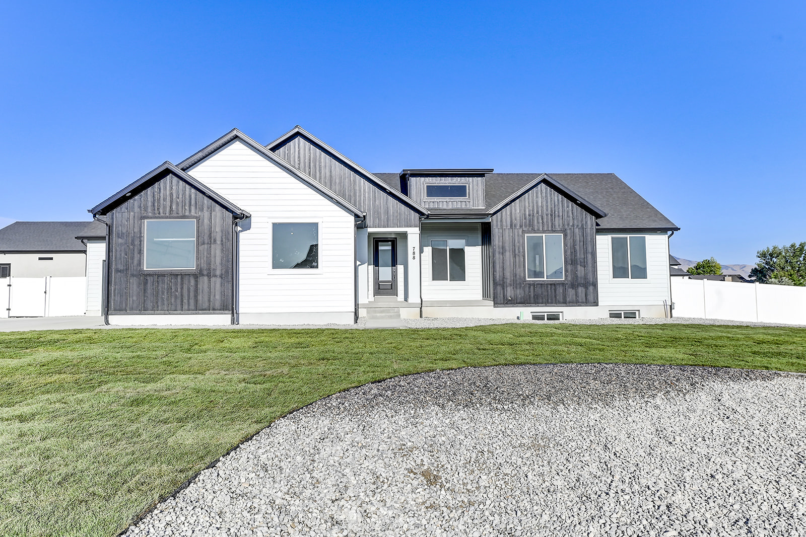 HERITAGE FARMS - Residential
