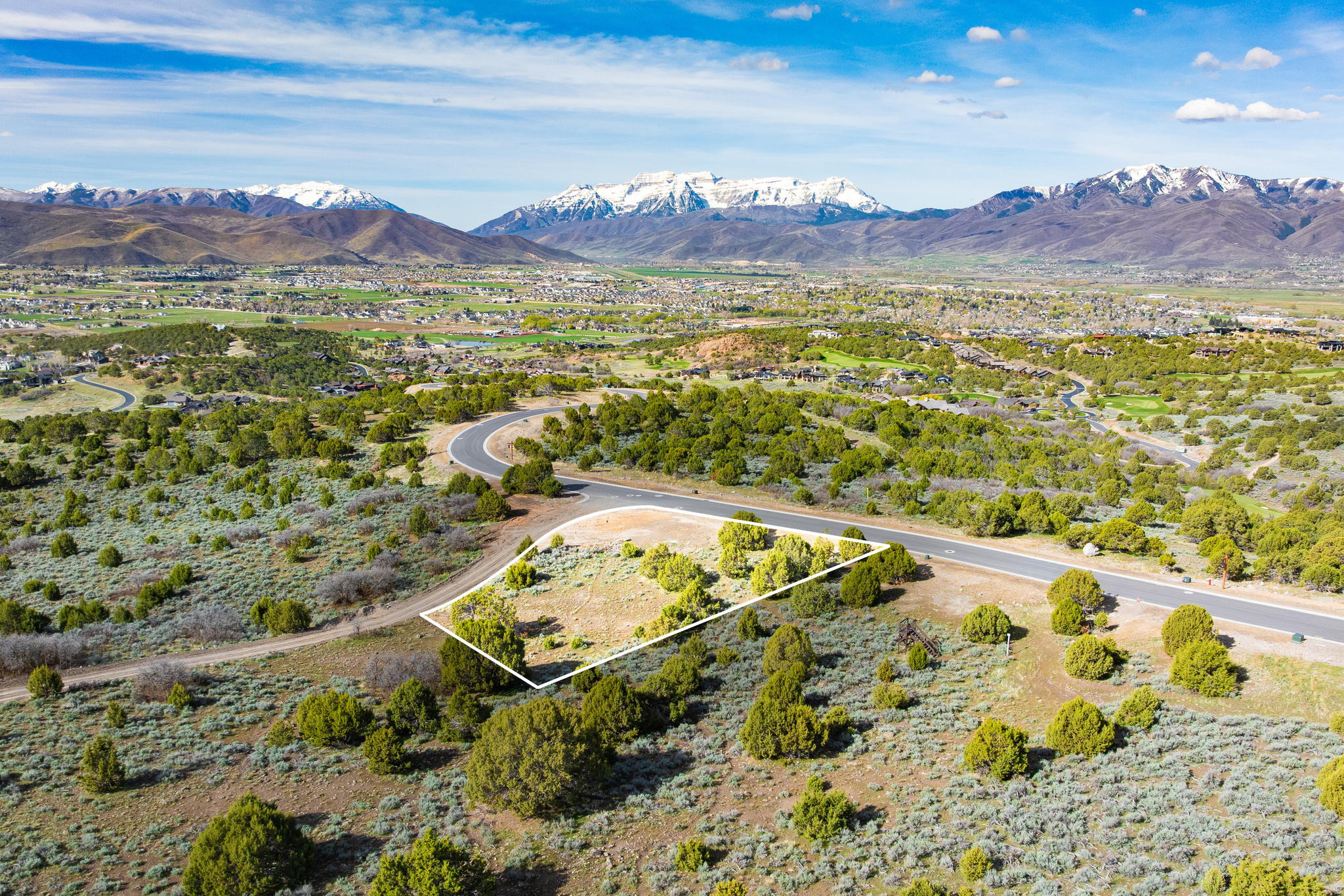 RED LEDGES - Land