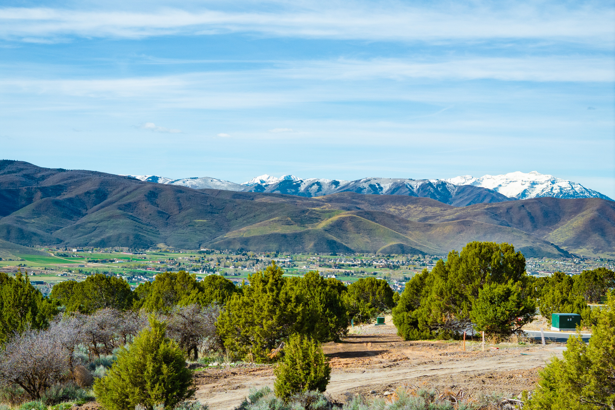 RED LEDGES - Land