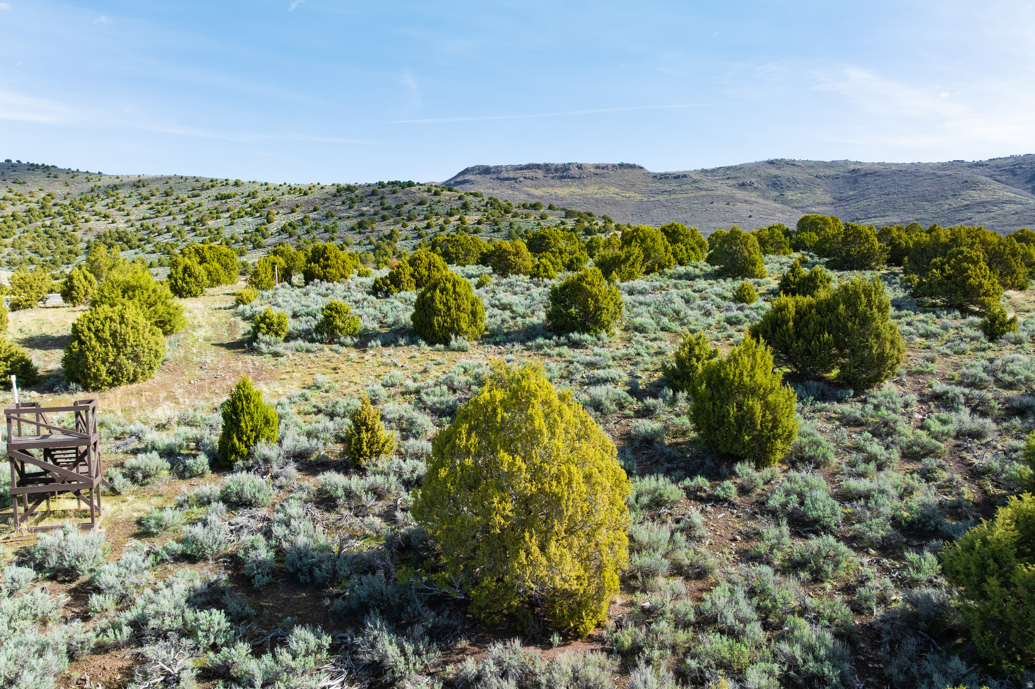 RED LEDGES - Land