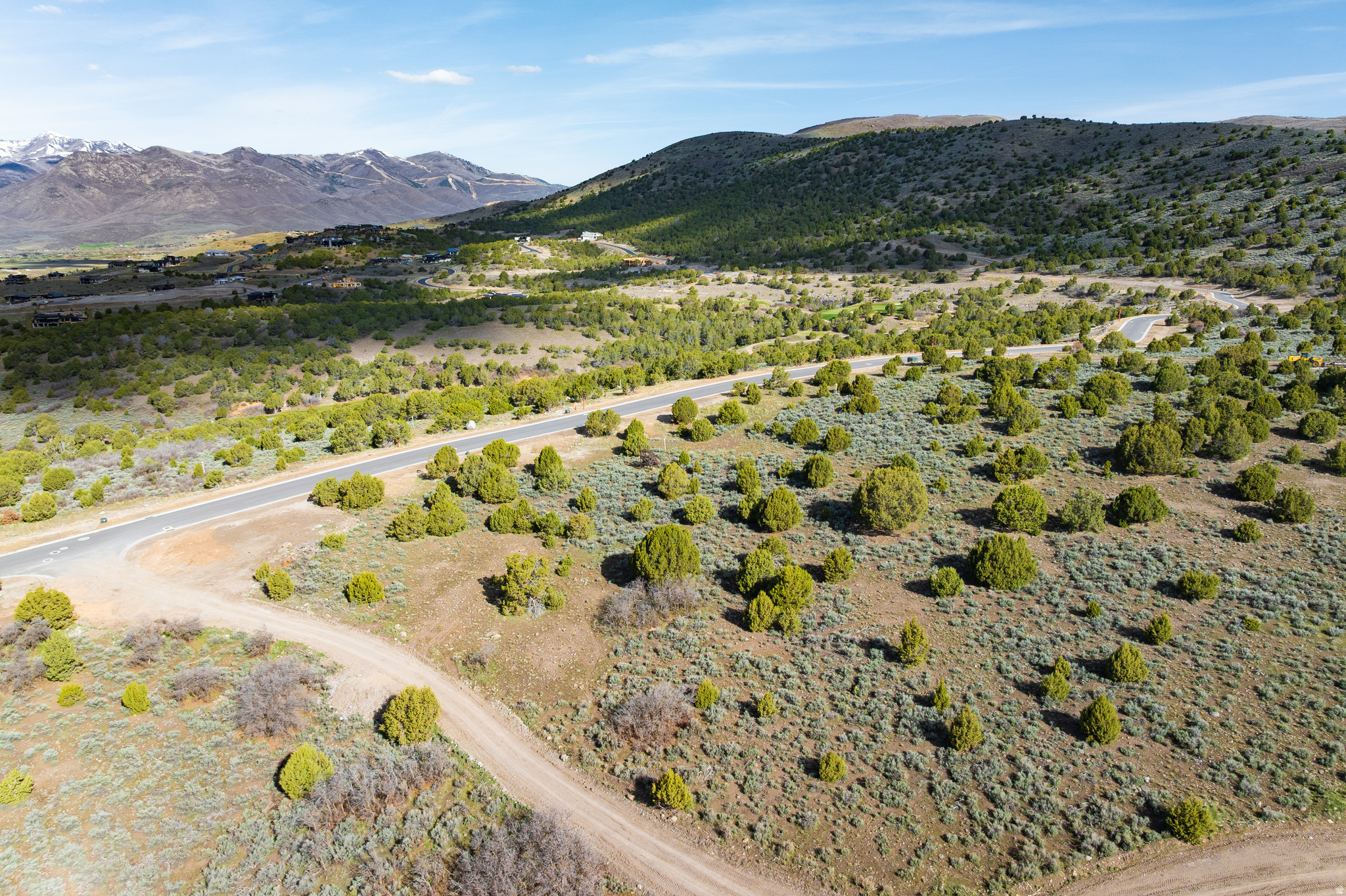 RED LEDGES - Land