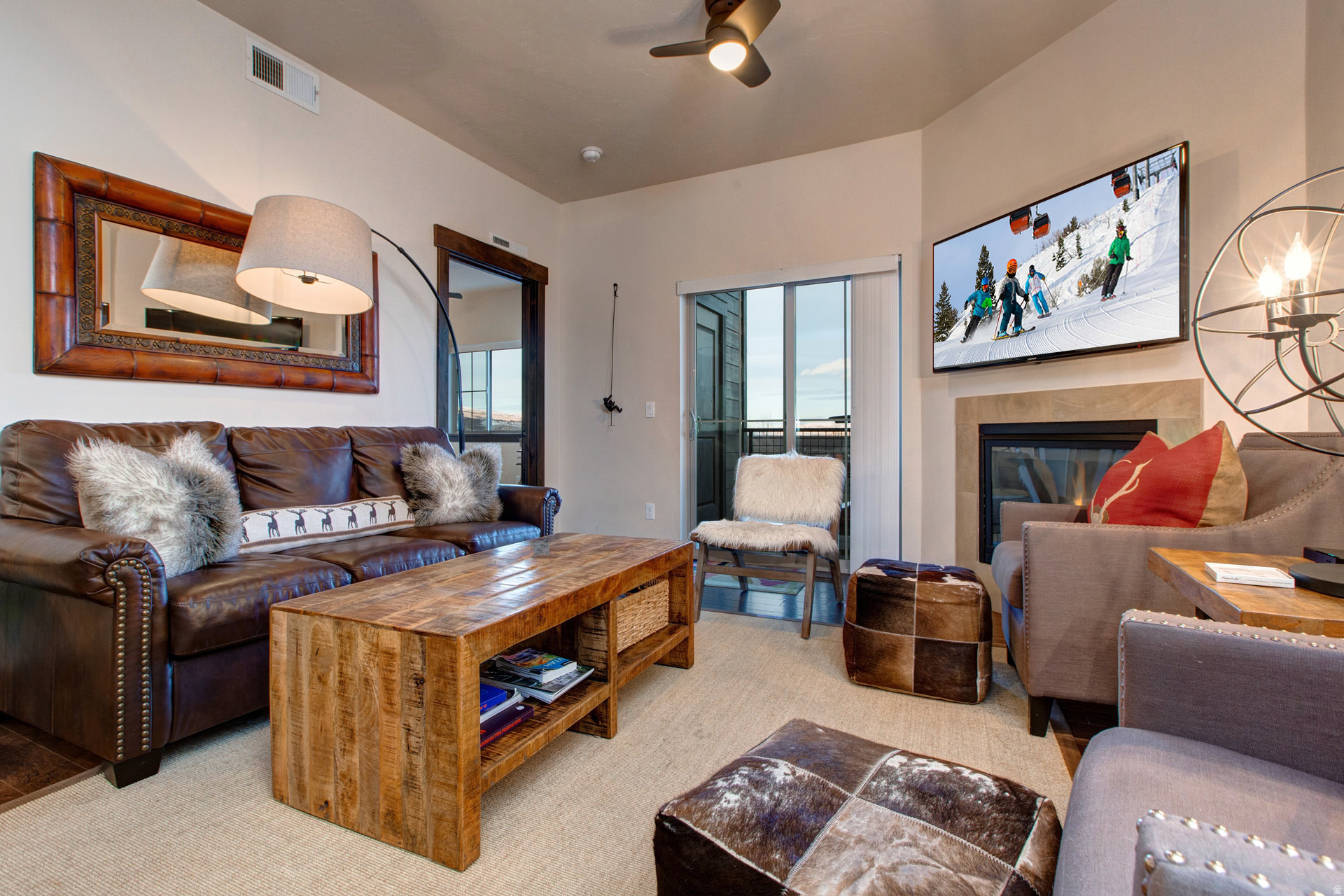 BEAR HOLLOW RIDGE - Residential