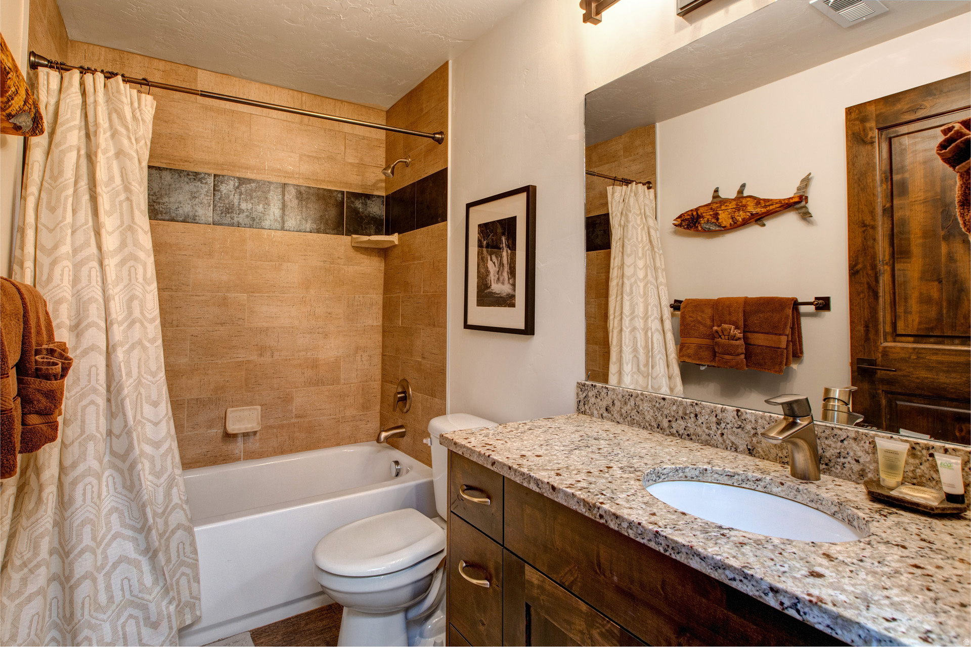 BEAR HOLLOW RIDGE - Residential