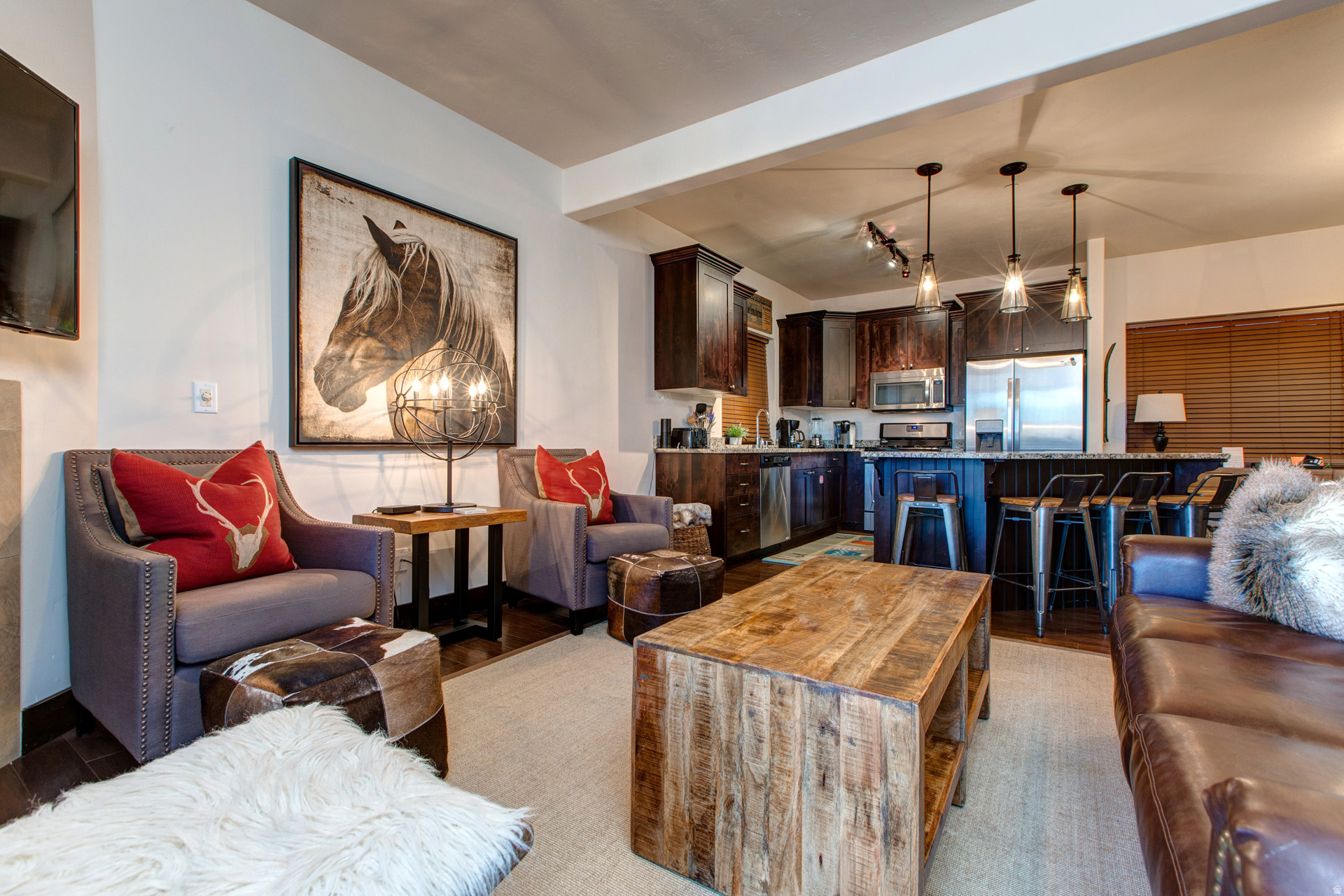 BEAR HOLLOW RIDGE - Residential
