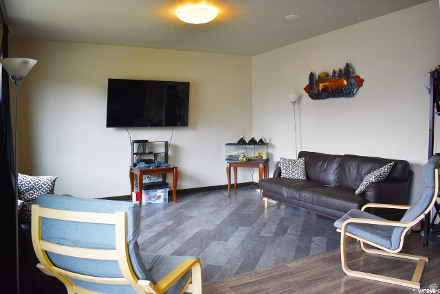 INDEPENDENCE AT THE - Residential
