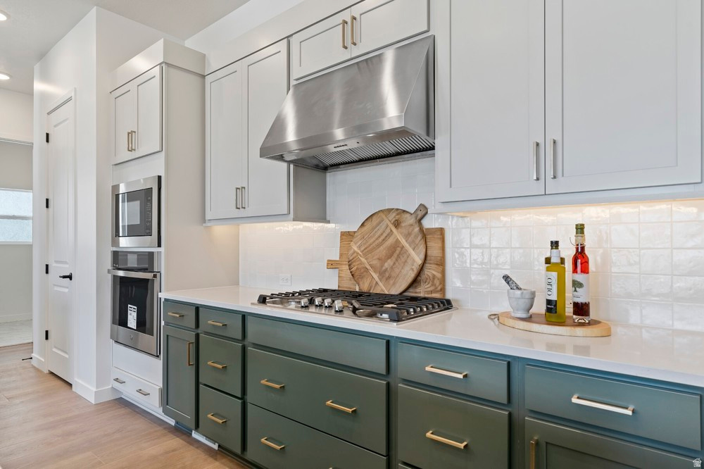 EASTRIDGE PARK - Residential