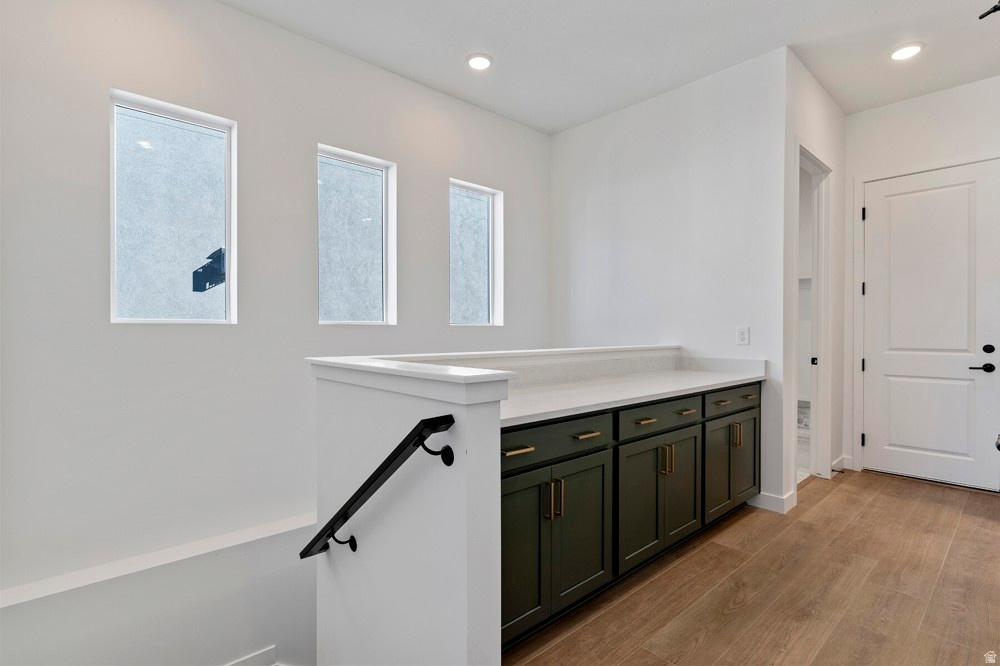 EASTRIDGE PARK - Residential