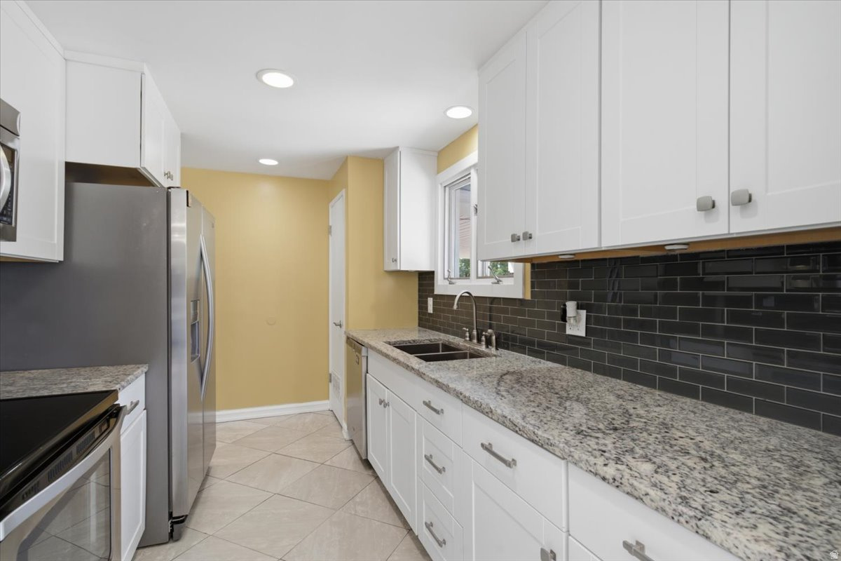 COLLEGE HEIGHTS - Residential
