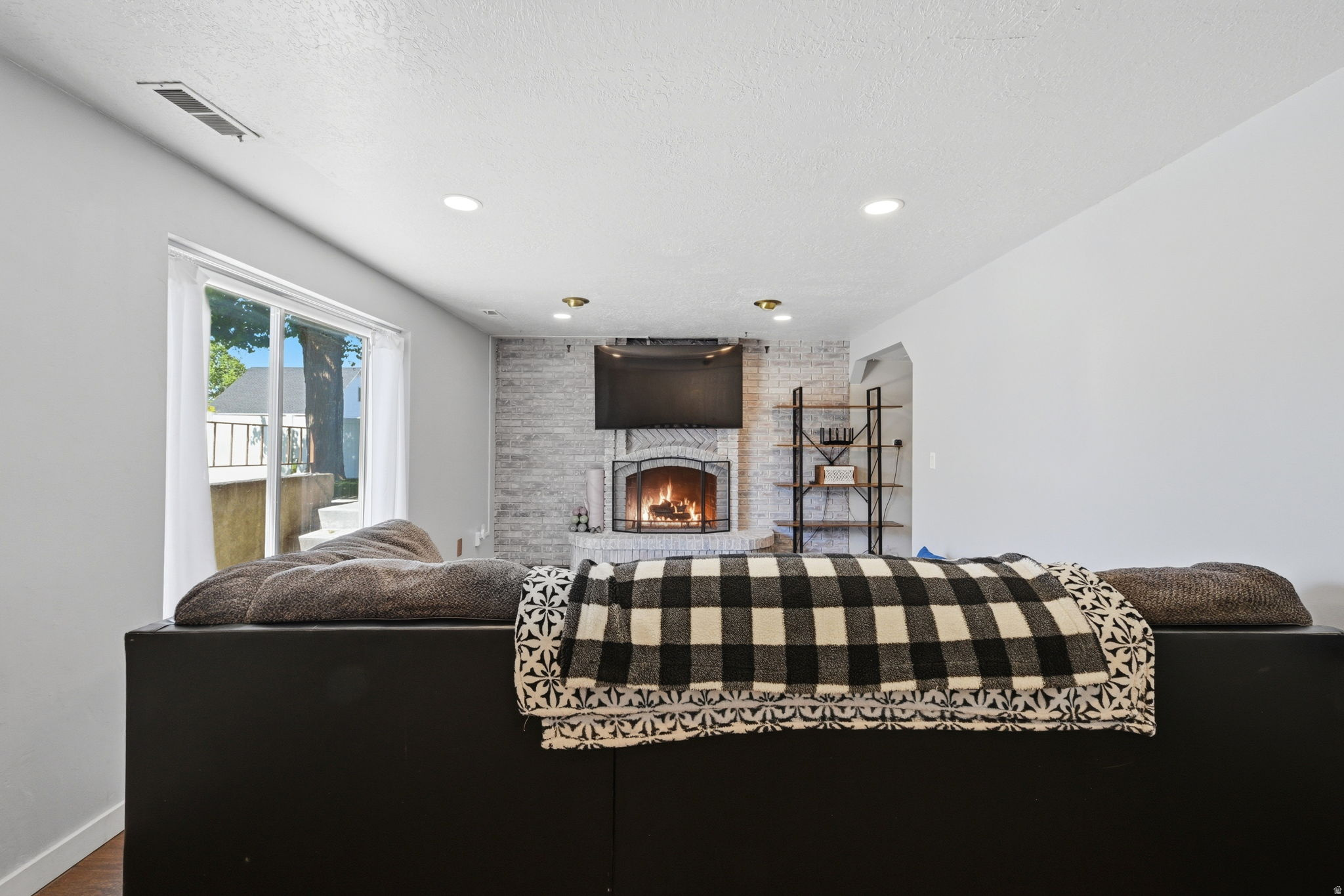 FOXGLEN - Residential