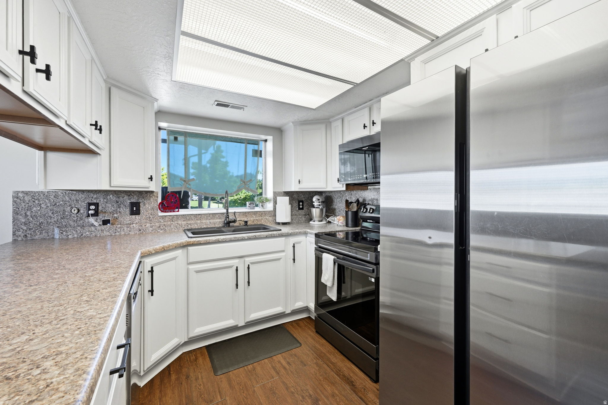 FOXGLEN - Residential
