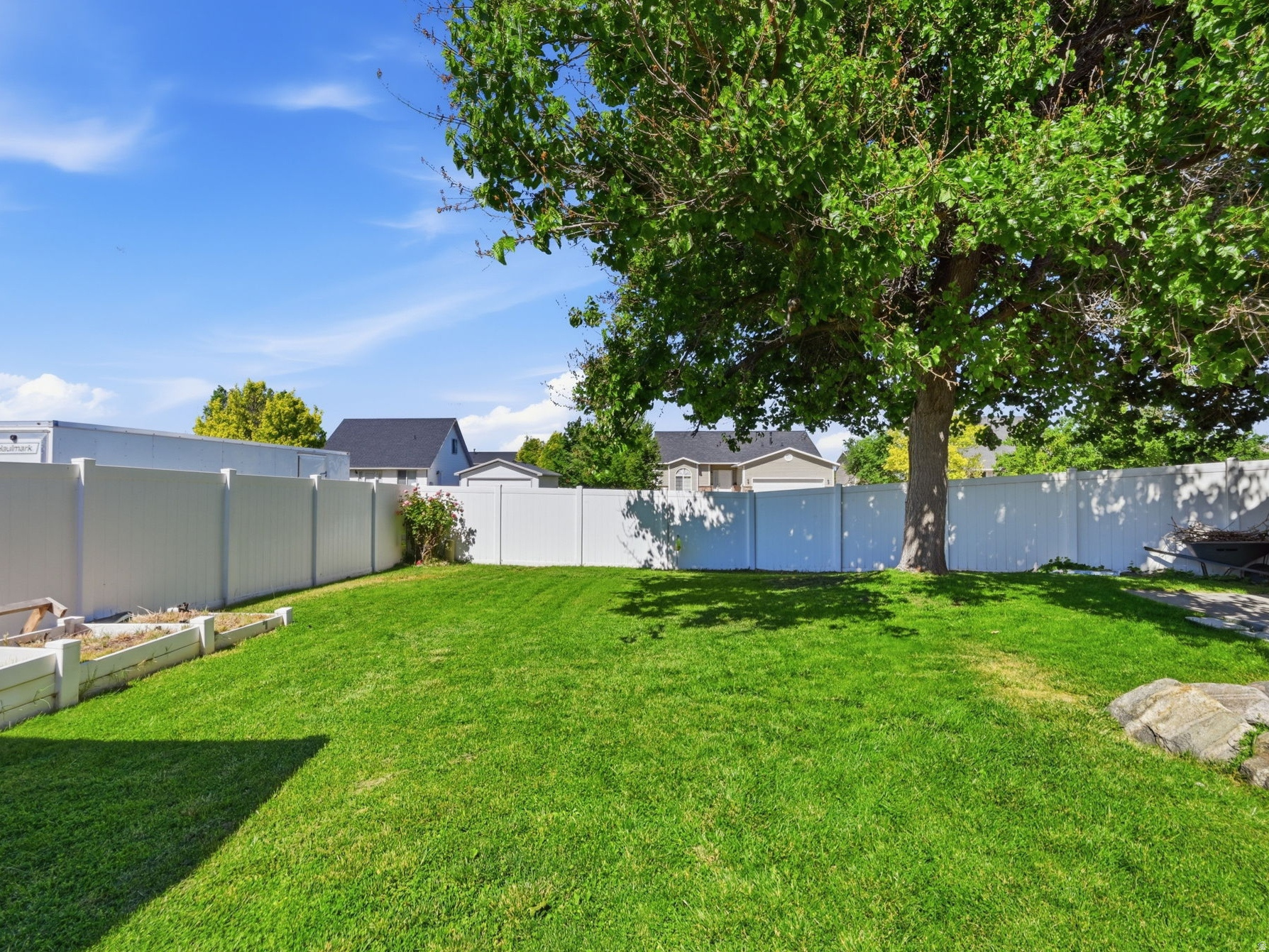 FOXGLEN - Residential