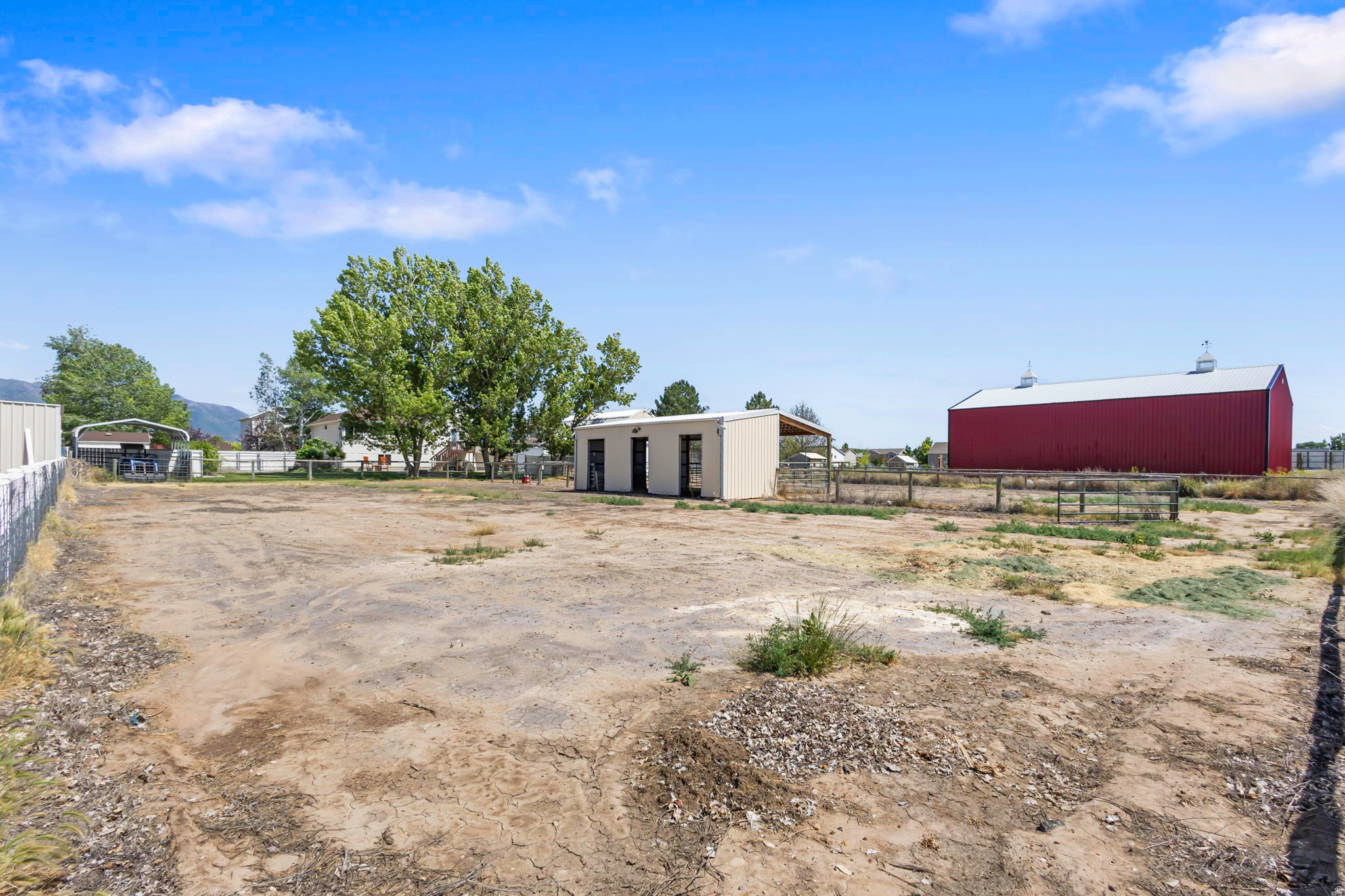REGAL COUNTERY STATE - Residential