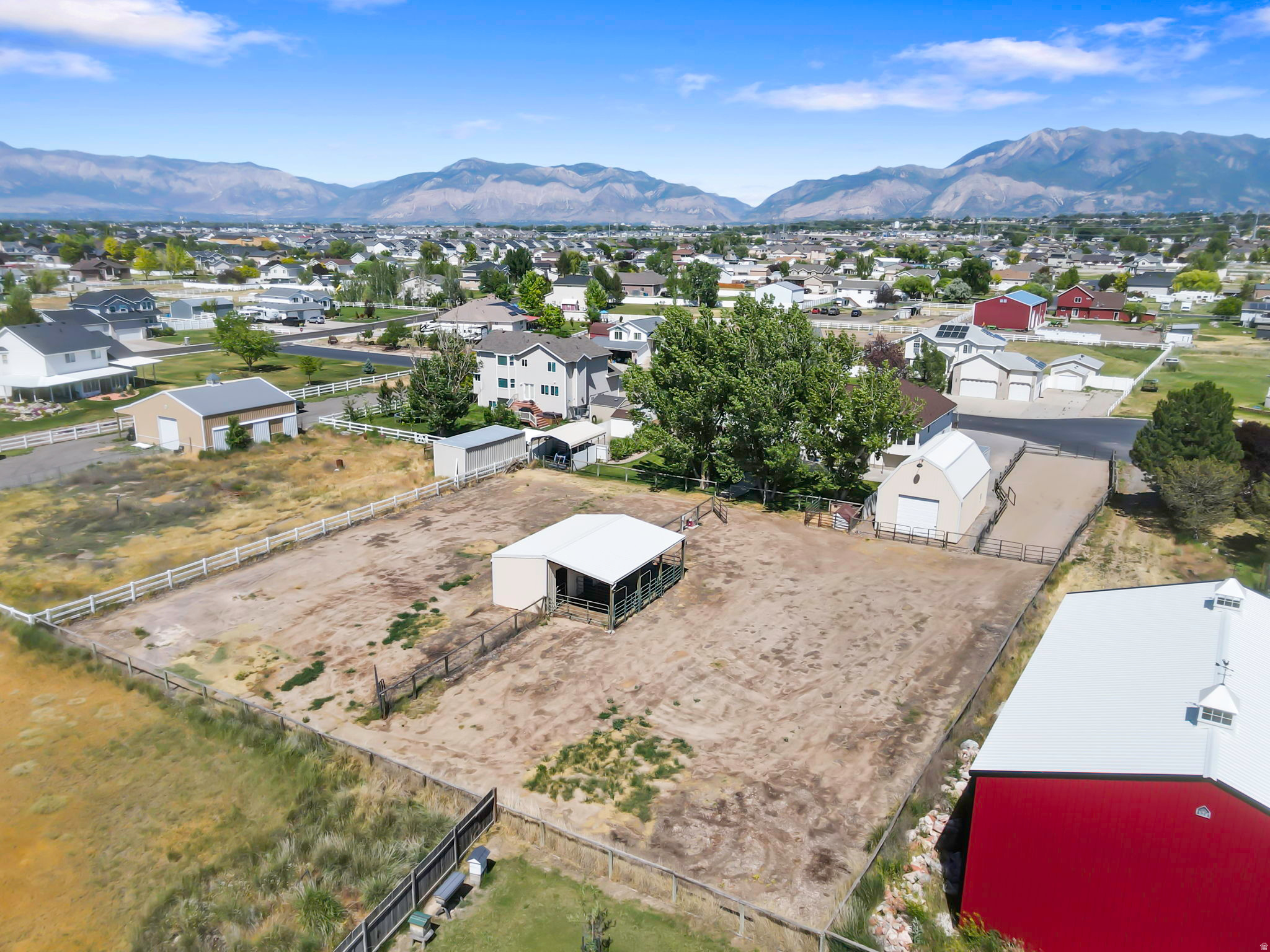 REGAL COUNTERY STATE - Residential