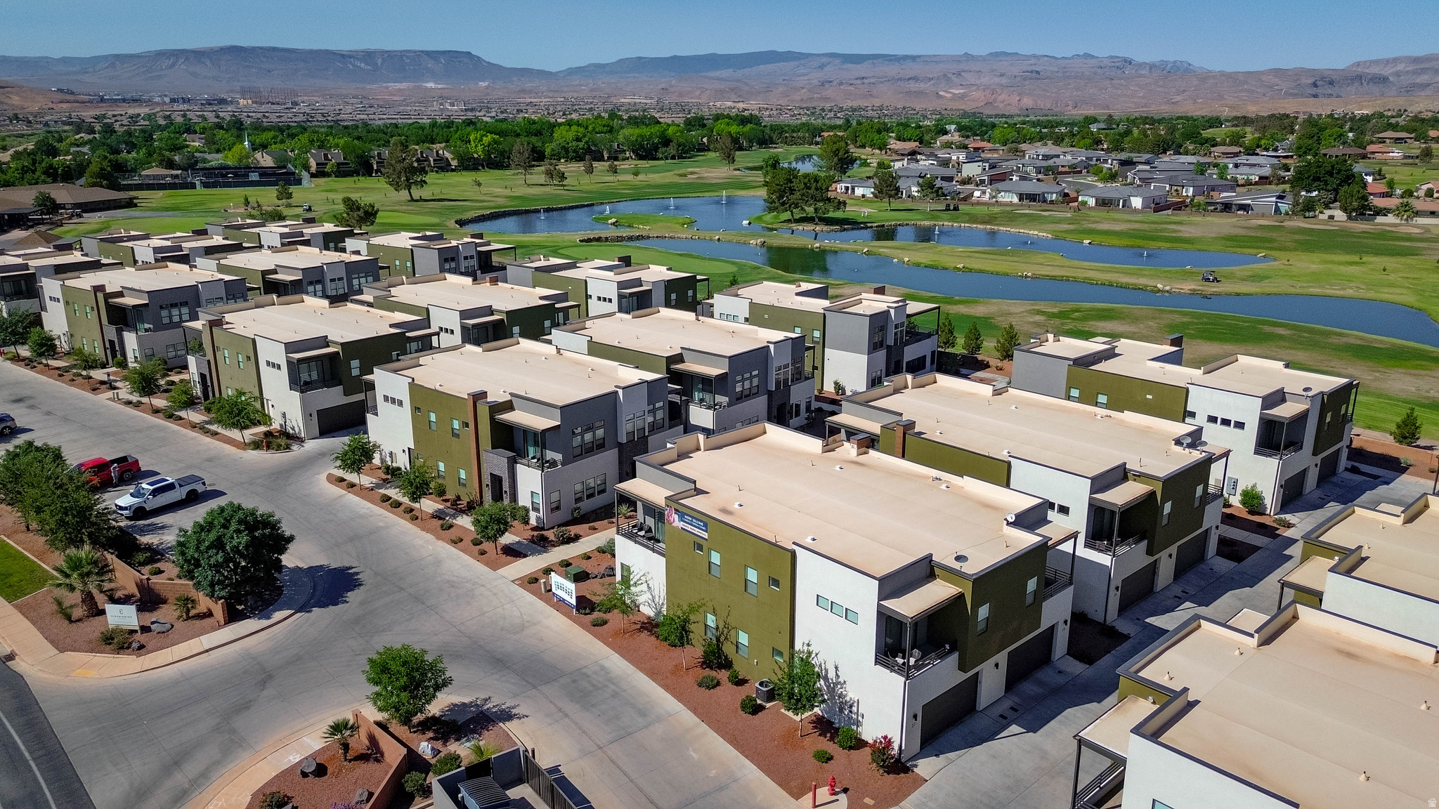 BLOOMINGTON VACATION VILLAS PH 1 - Residential