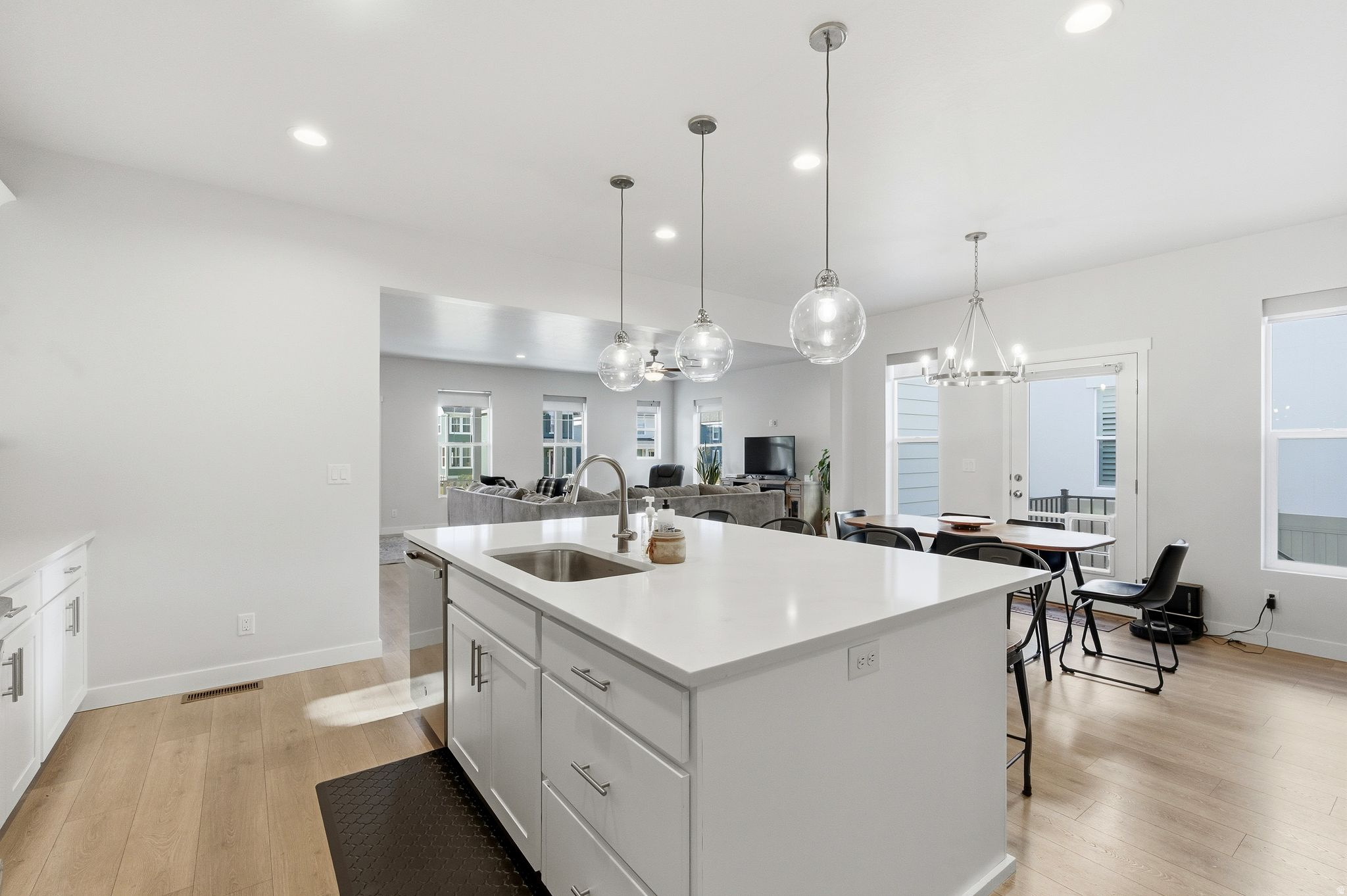 HILL FARMS - Residential