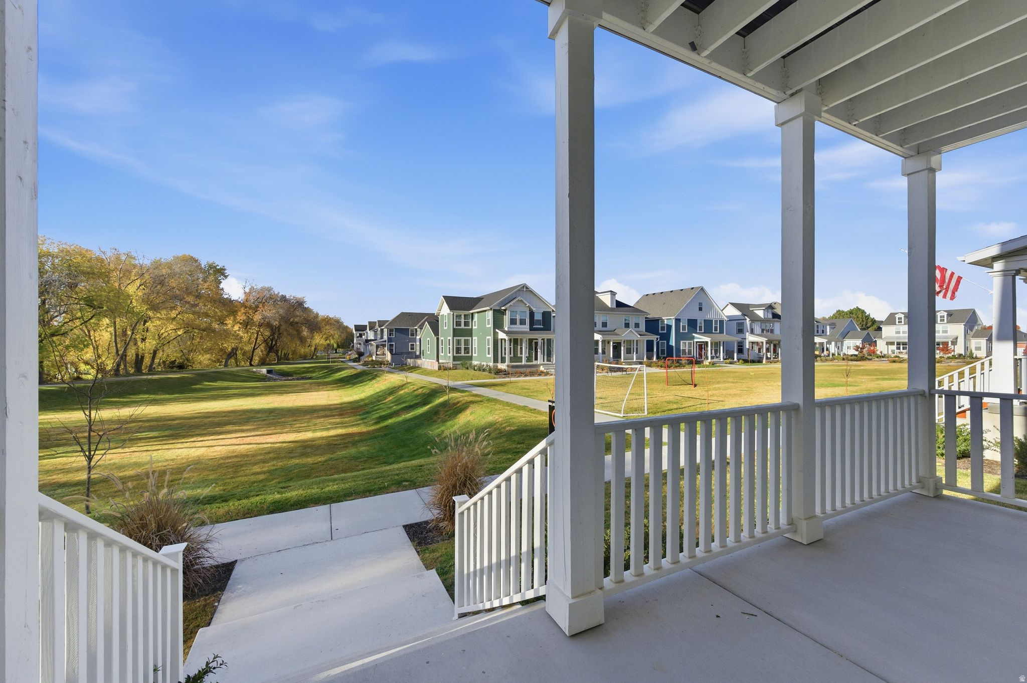 HILL FARMS - Residential