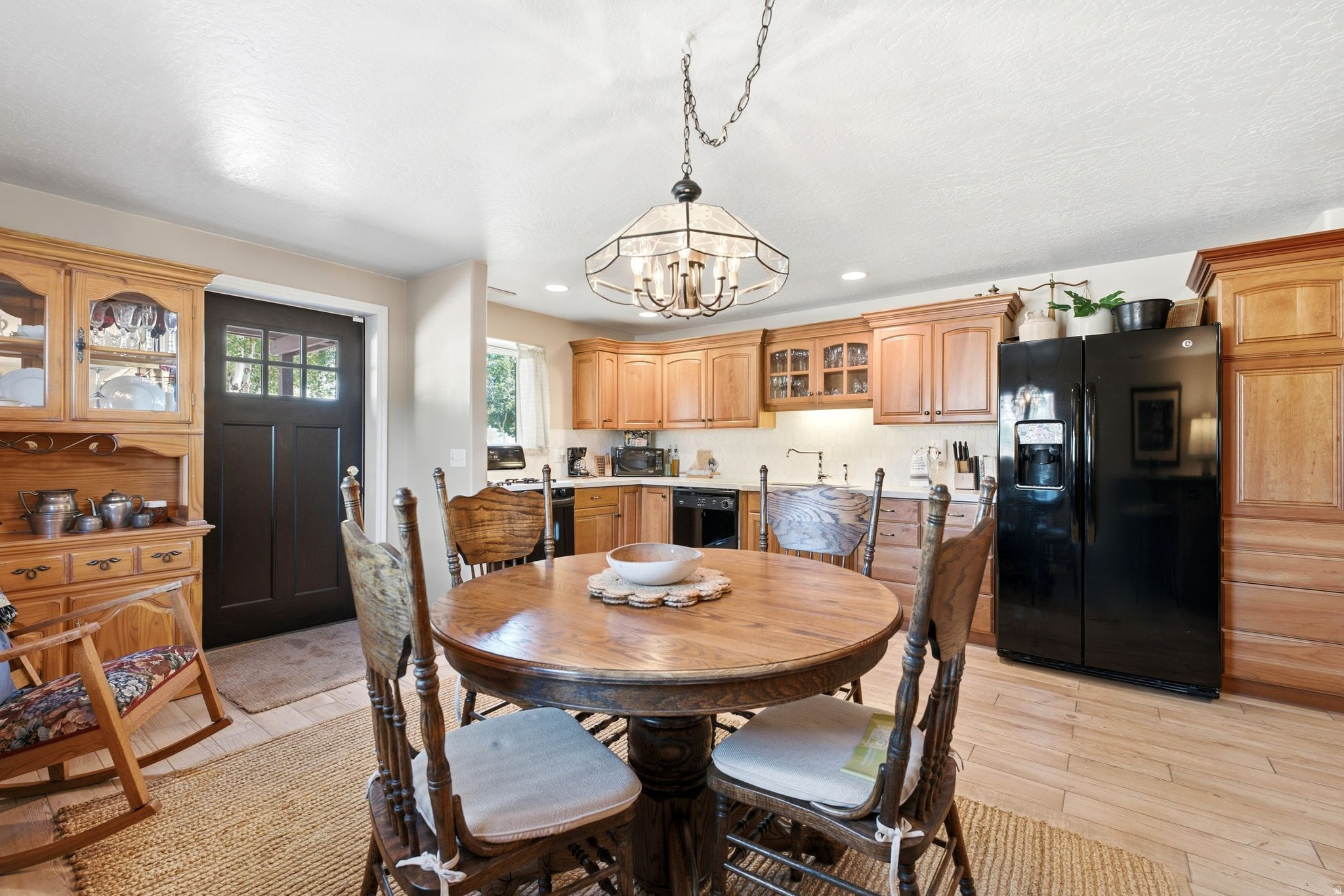HIGHLAND ESTATES - Residential