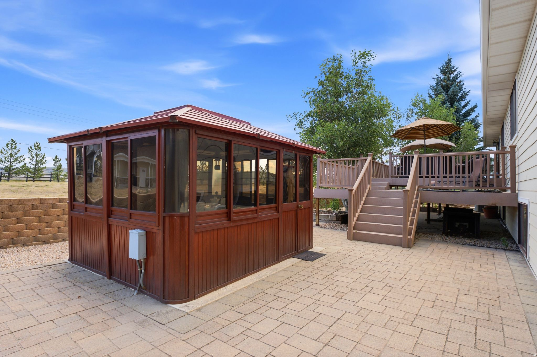 HIGHLAND ESTATES - Residential