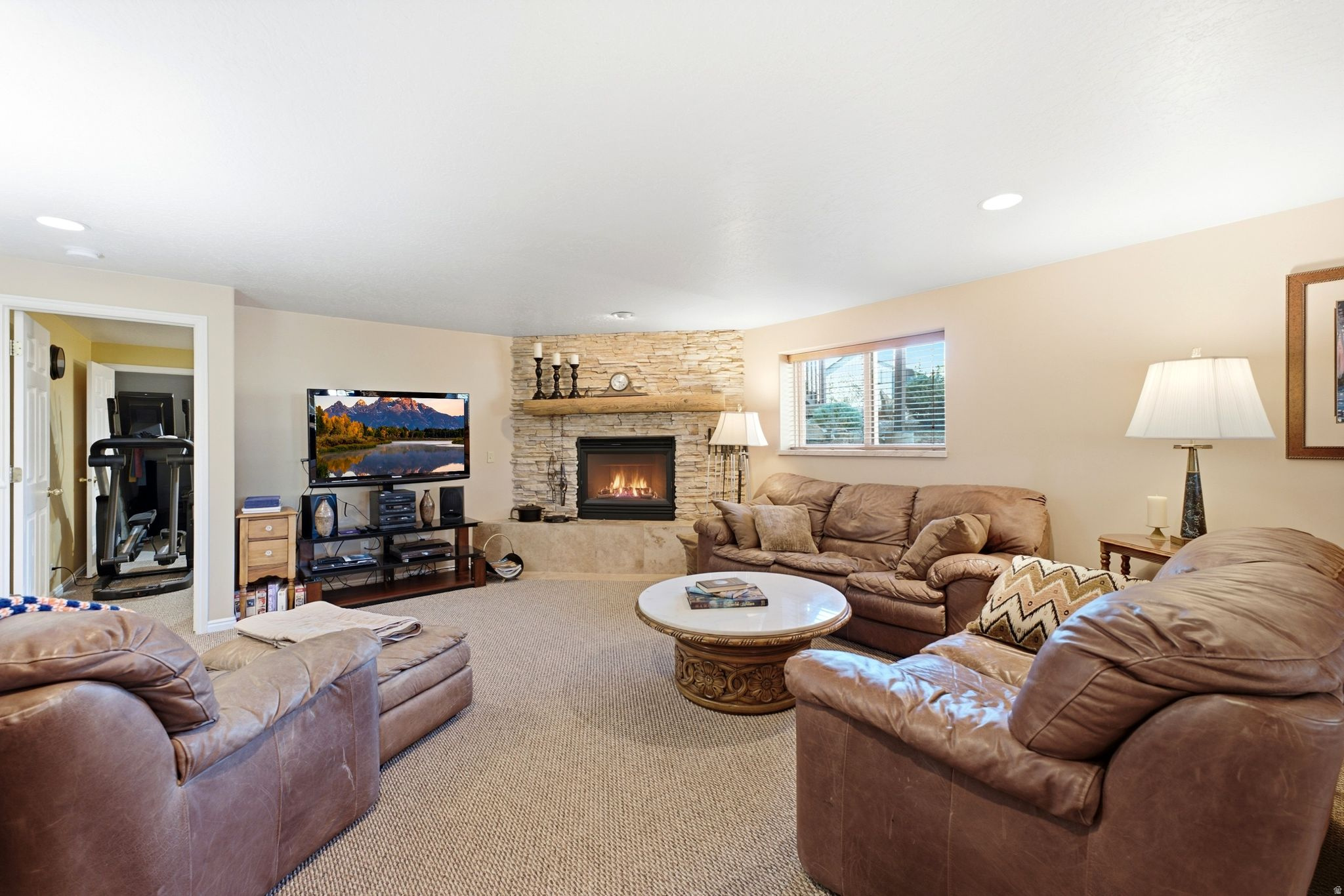 HIGHLAND ESTATES - Residential