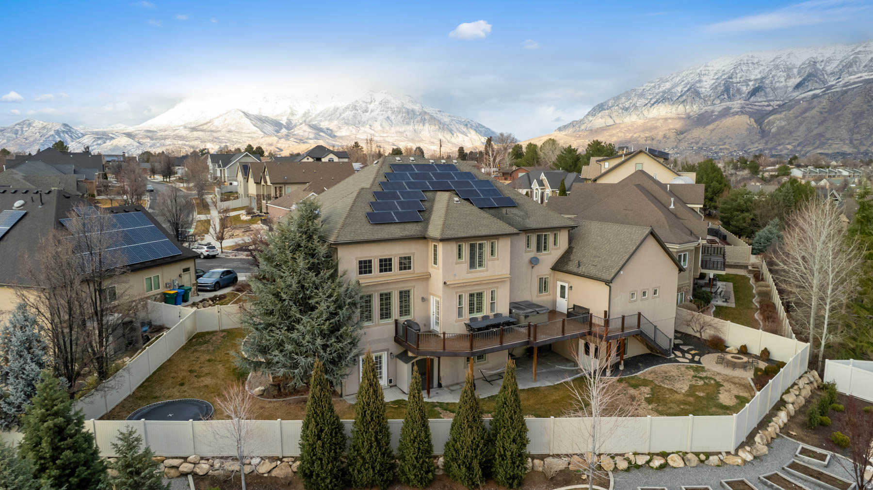 THE CLIFFS - Residential
