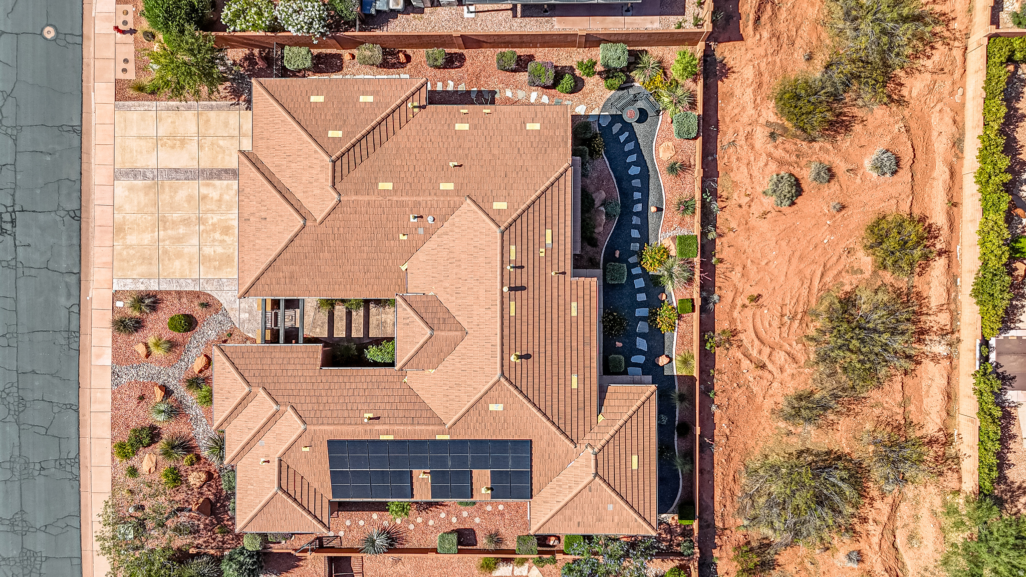 RED MOUNTAIN ESTATES - Residential