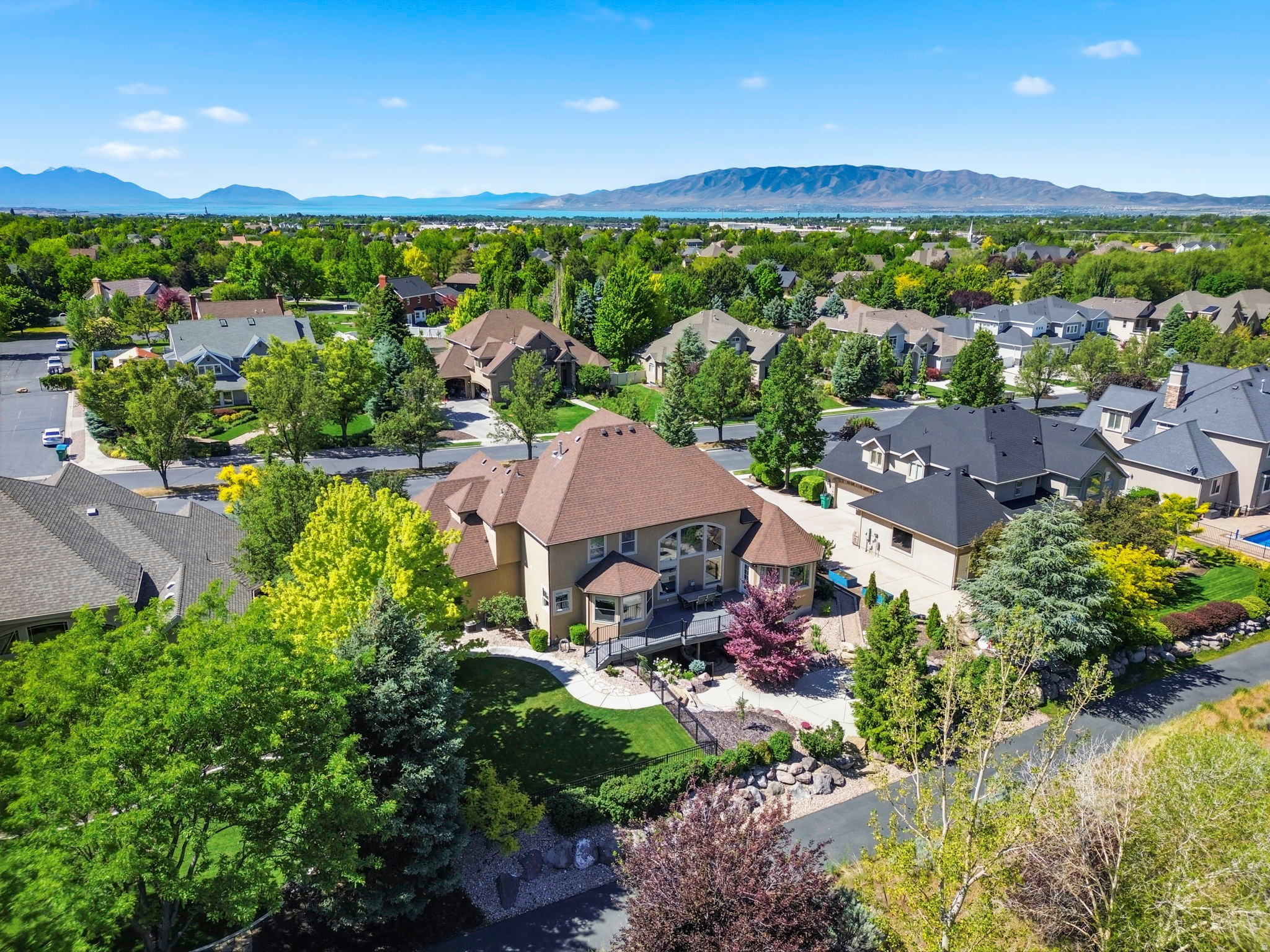 GREENS AT THE HIGHLANDS - Residential