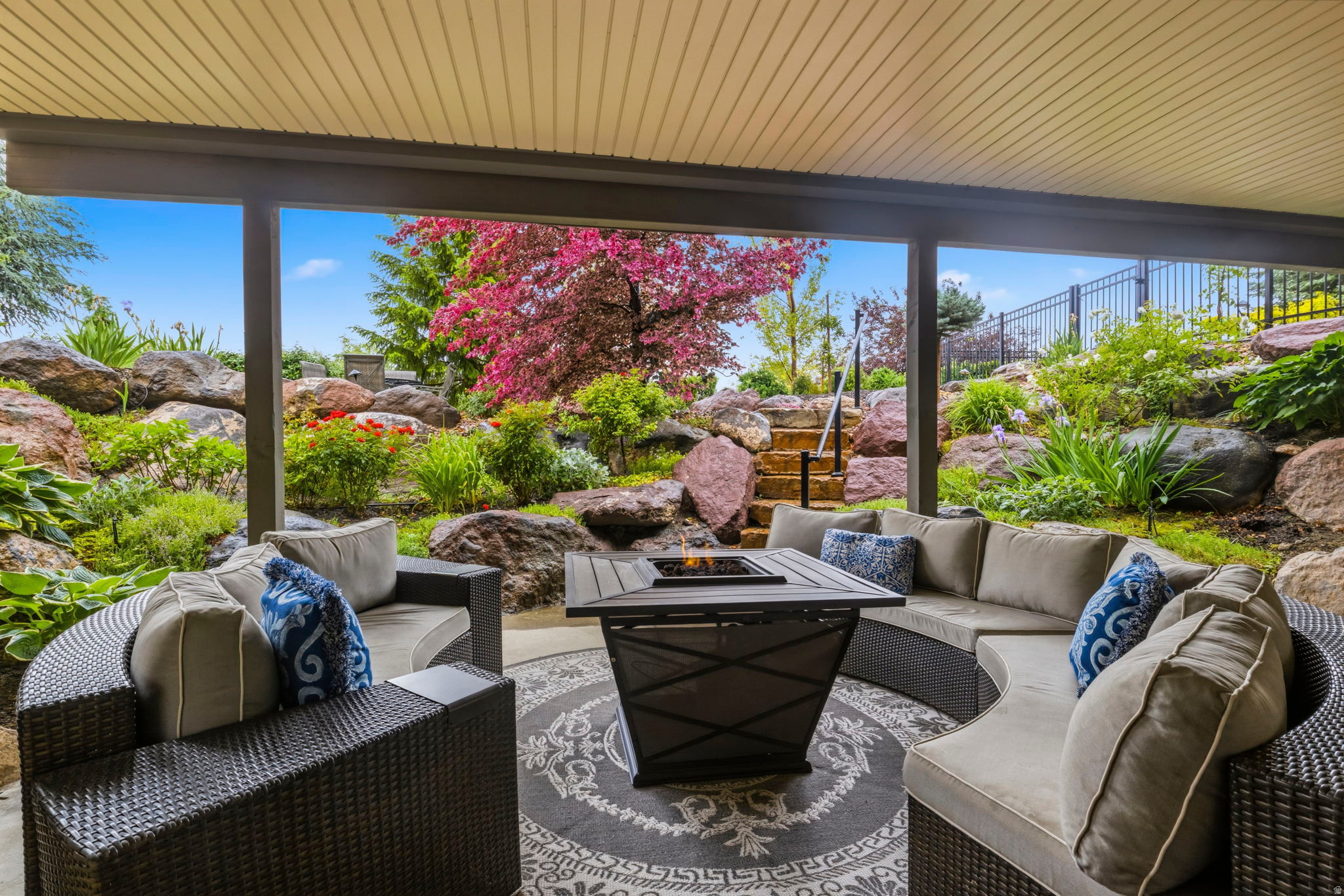GREENS AT THE HIGHLANDS - Residential