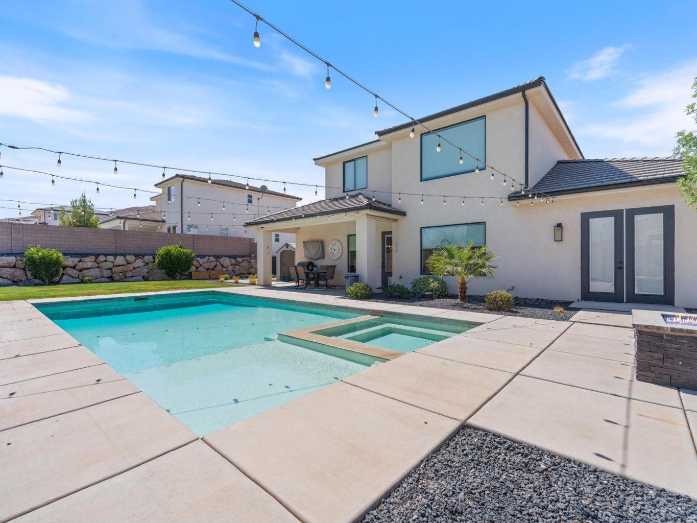SHOOTING STAR PH 1 - Residential