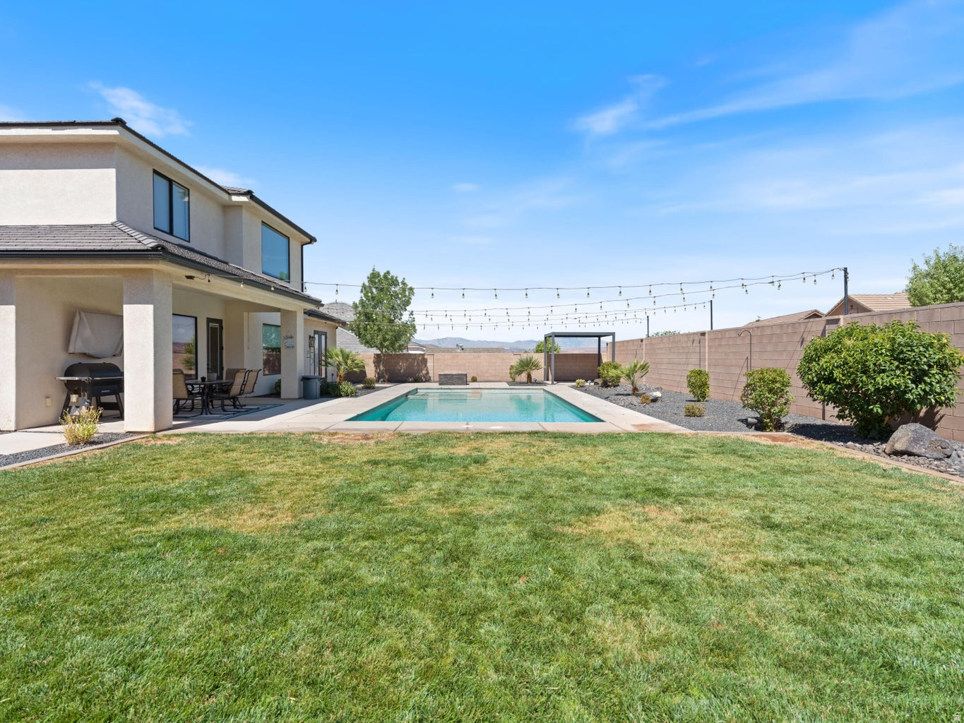 SHOOTING STAR PH 1 - Residential