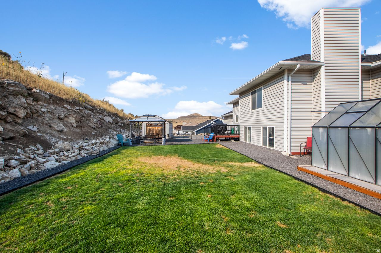 MARBLE HILL EST - Residential