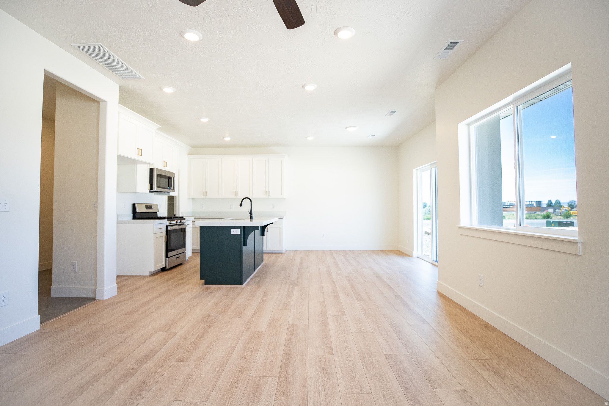 LOMOND HEIGHTS - Residential