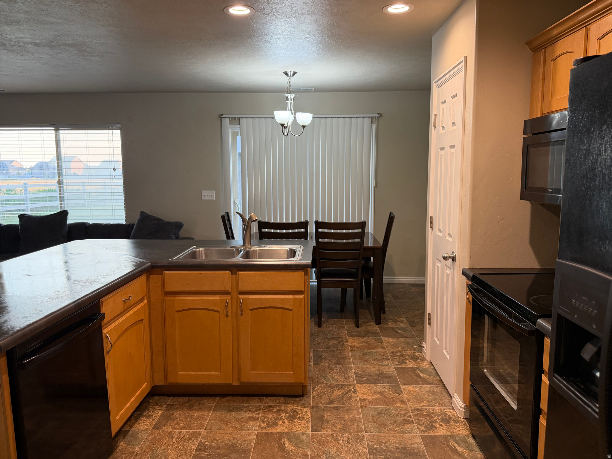 NEW TOWN SQUARE AT COLONIAL SPRINGS S A P PHASE 4 - Residential