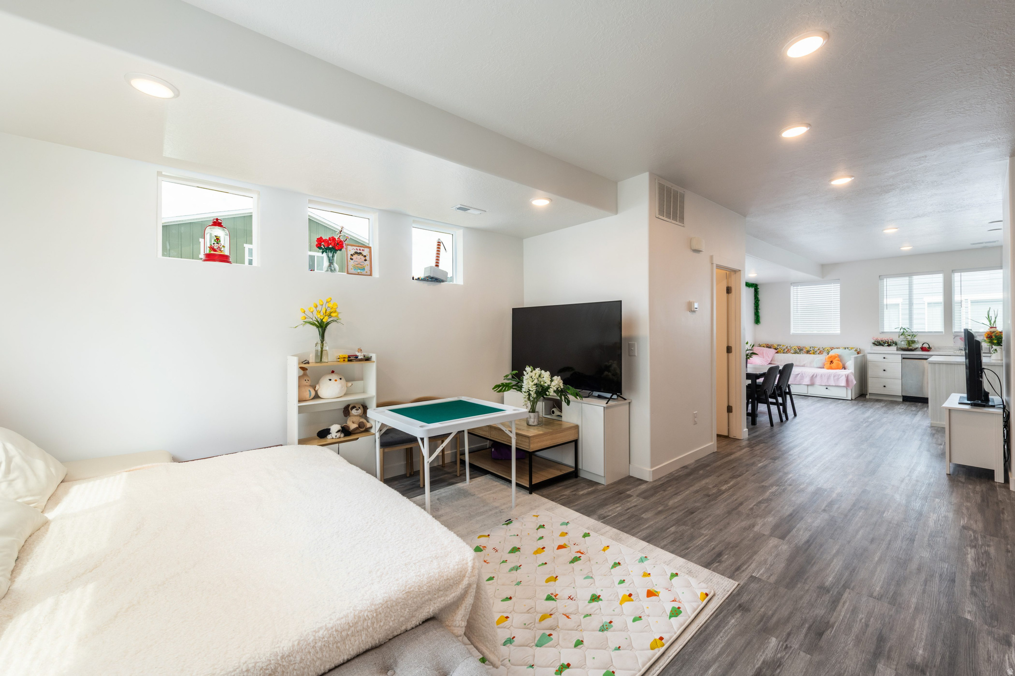 MONTEBELLO - Residential