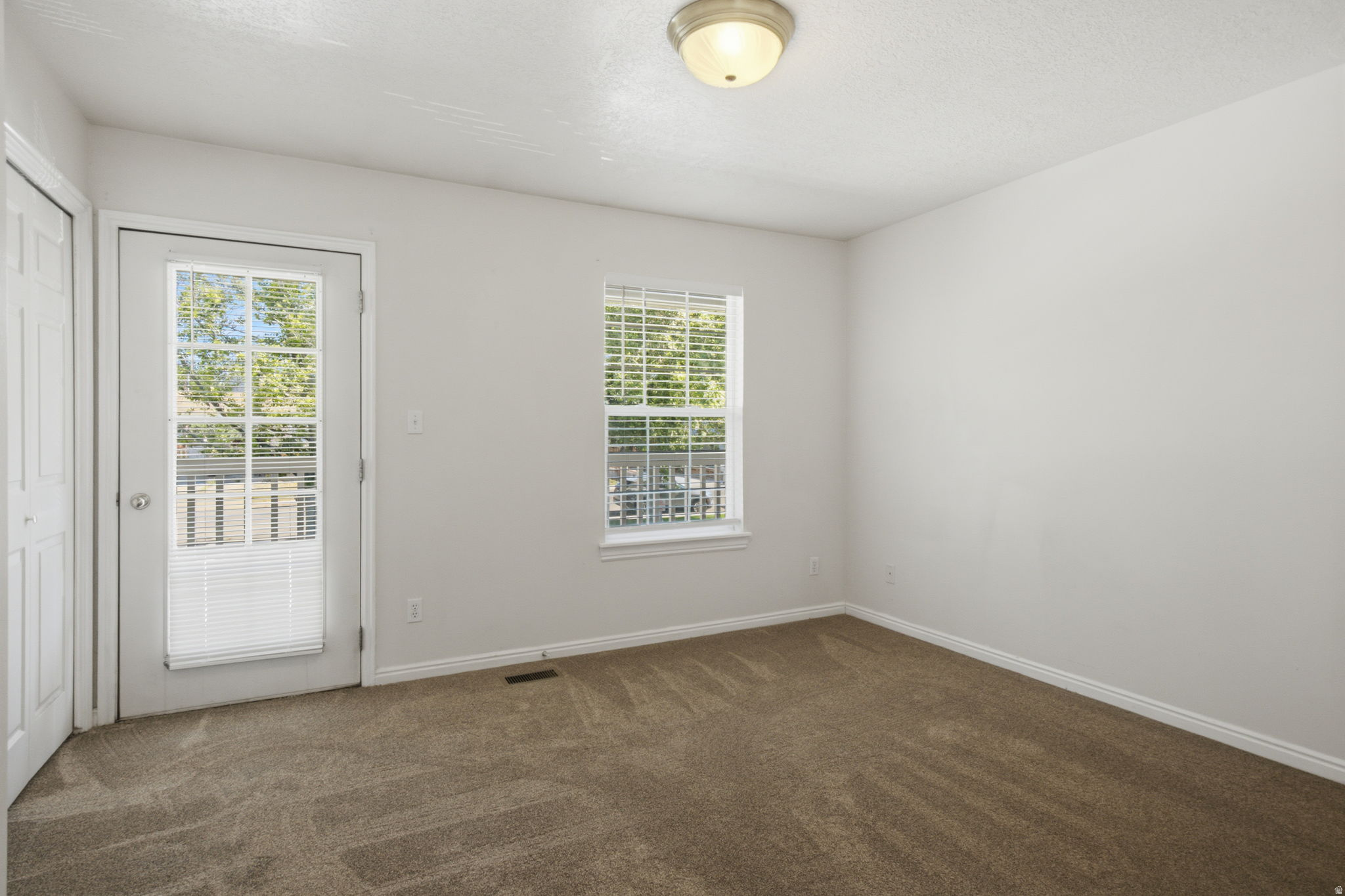 EASTGATE - Residential
