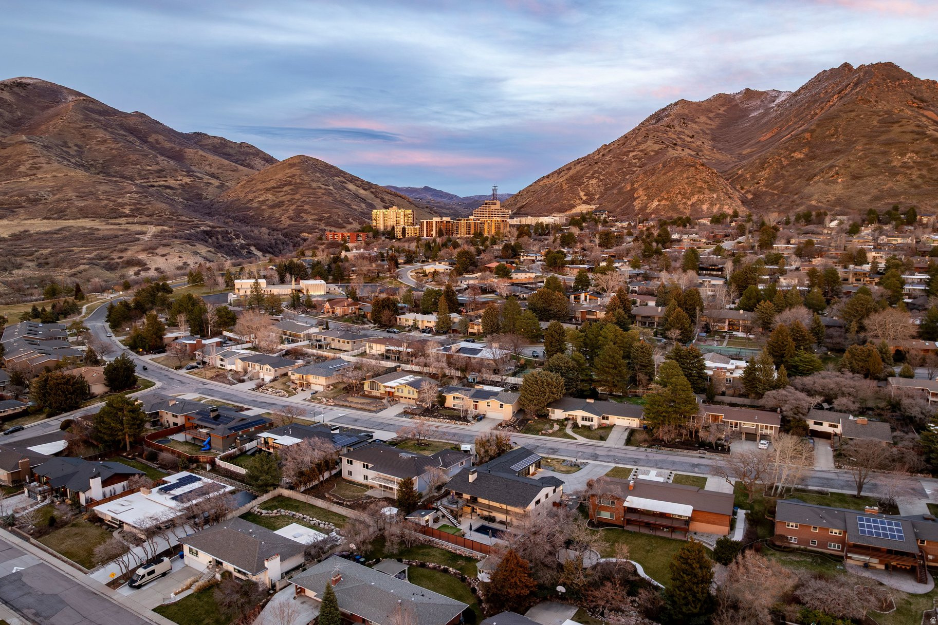 OAK HILLS PLAT D - Residential