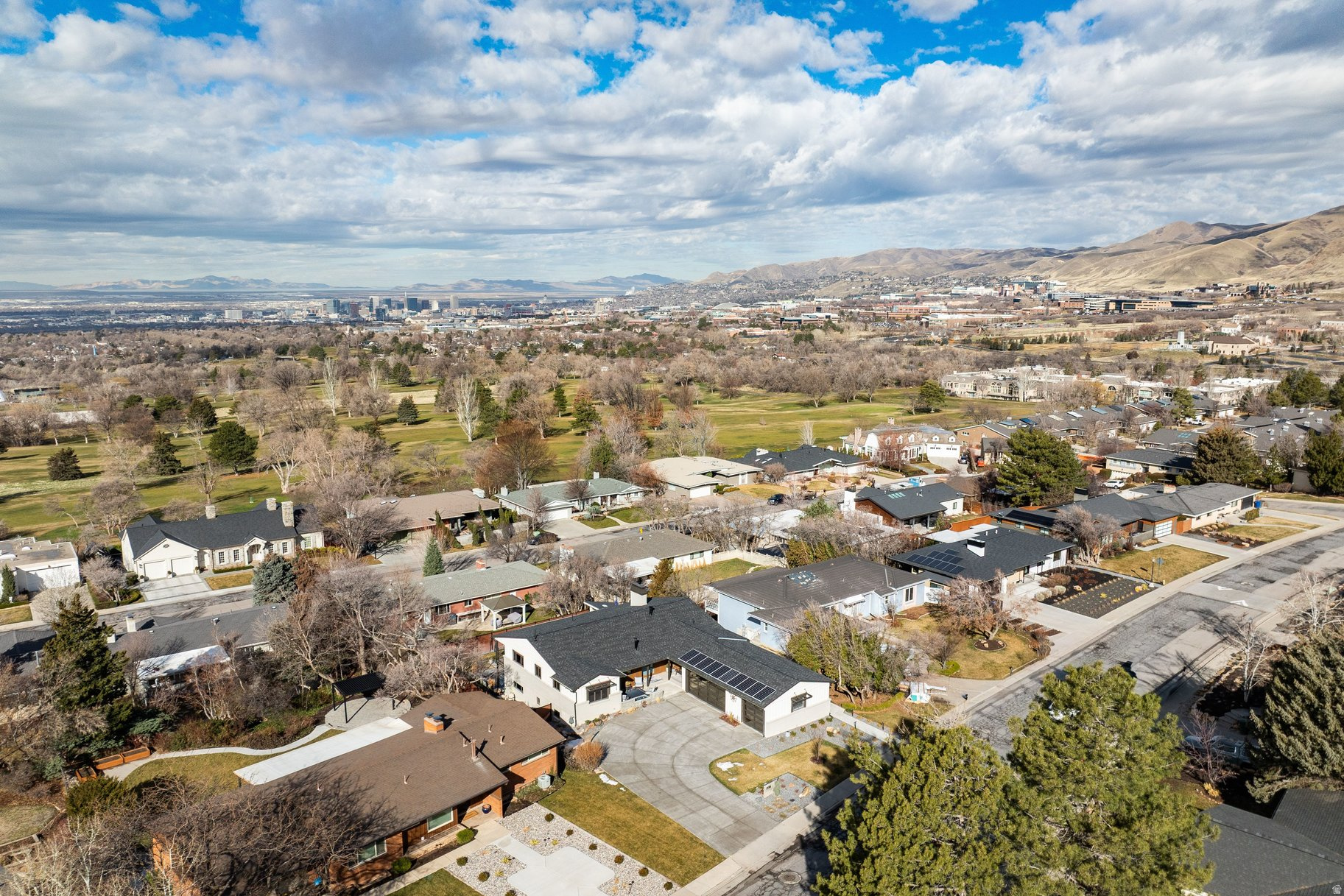 OAK HILLS PLAT D - Residential