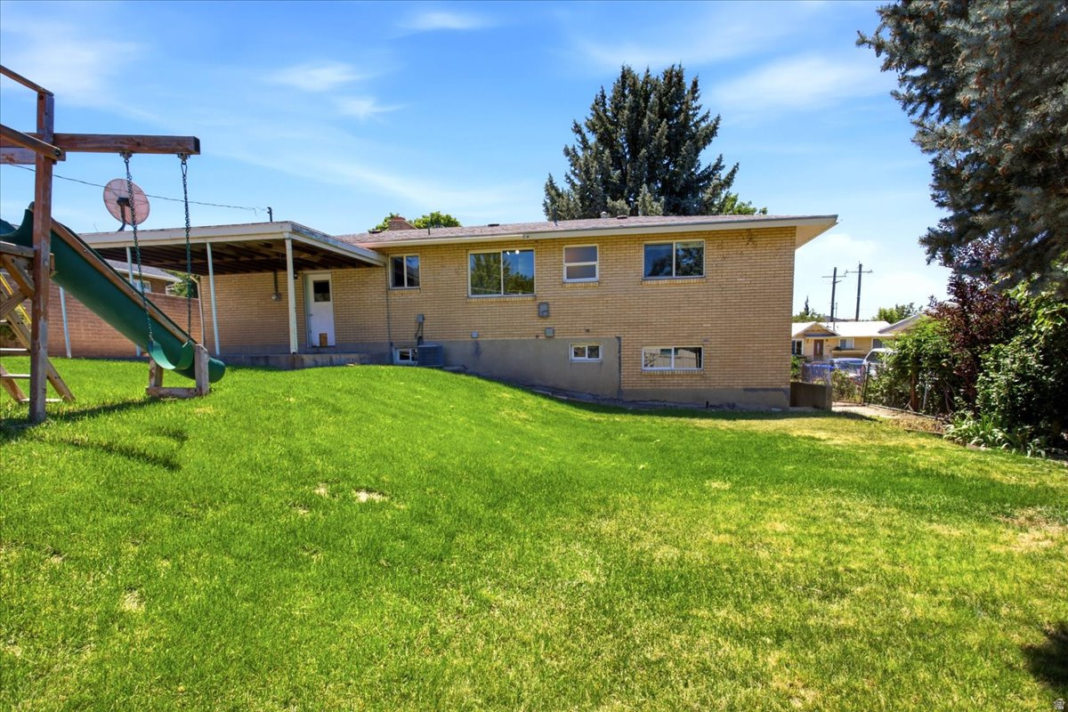 CANYON CREST - Residential