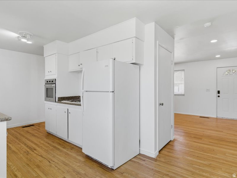 CANYON CREST - Residential