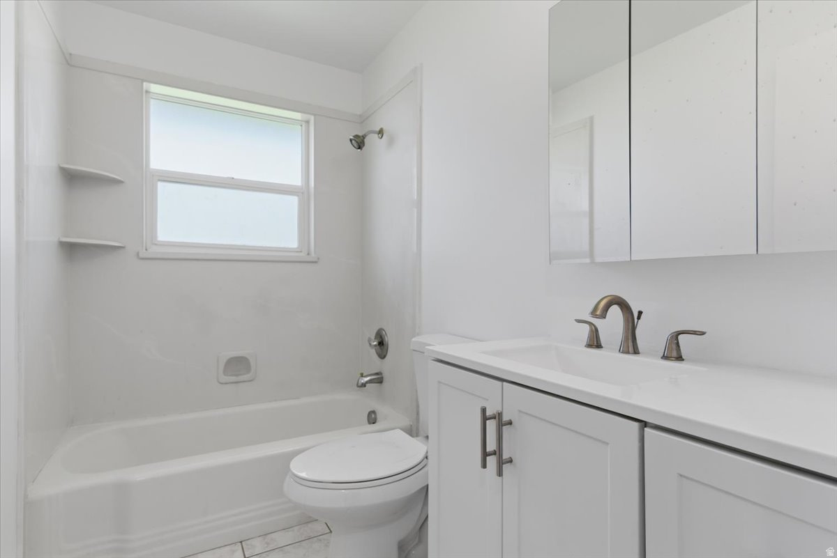 CANYON CREST - Residential