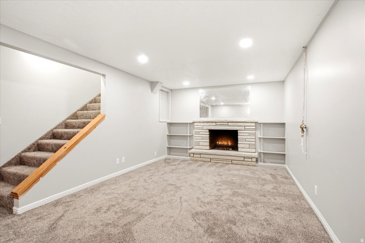 CANYON CREST - Residential