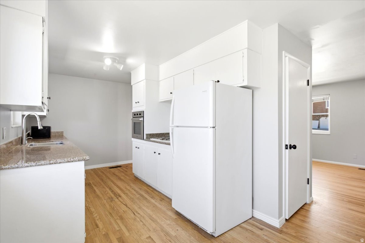 CANYON CREST - Residential