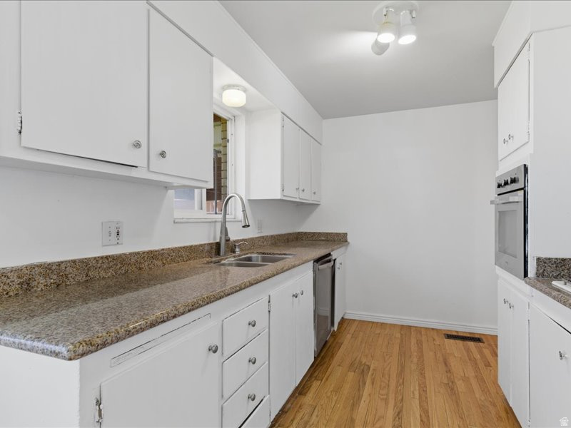 CANYON CREST - Residential