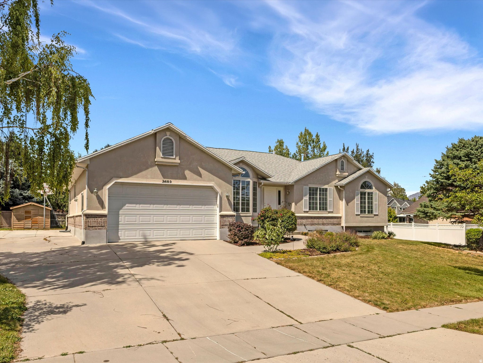 CANTERWOOD PARK - Residential
