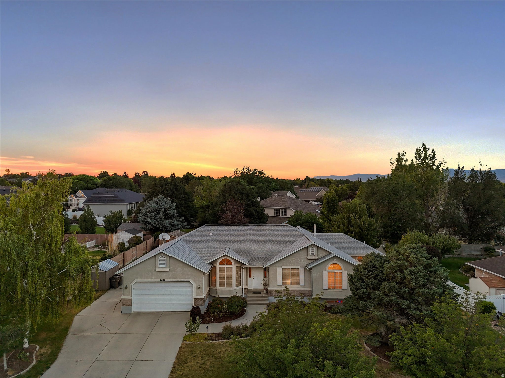 CANTERWOOD PARK - Residential