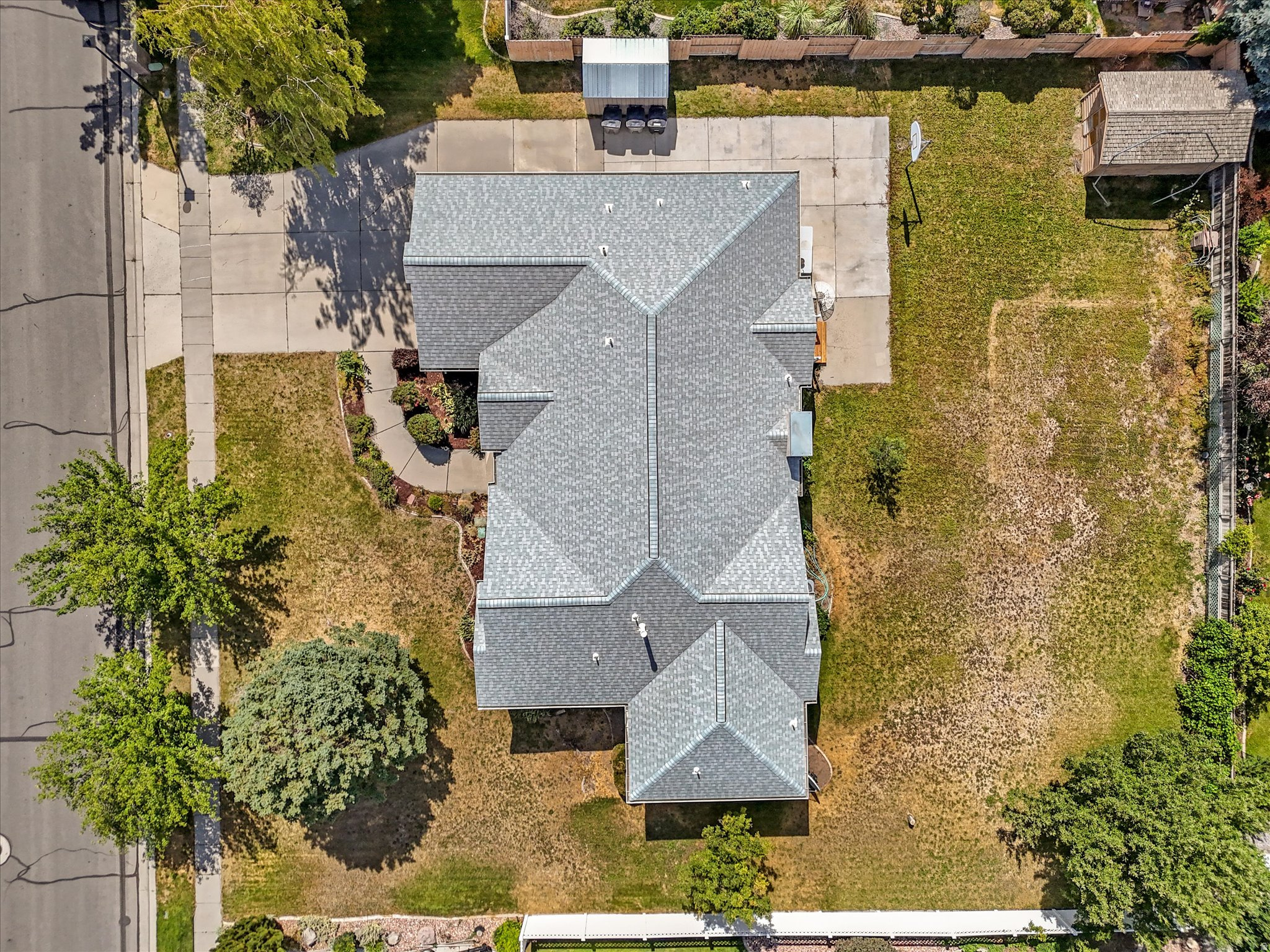 CANTERWOOD PARK - Residential