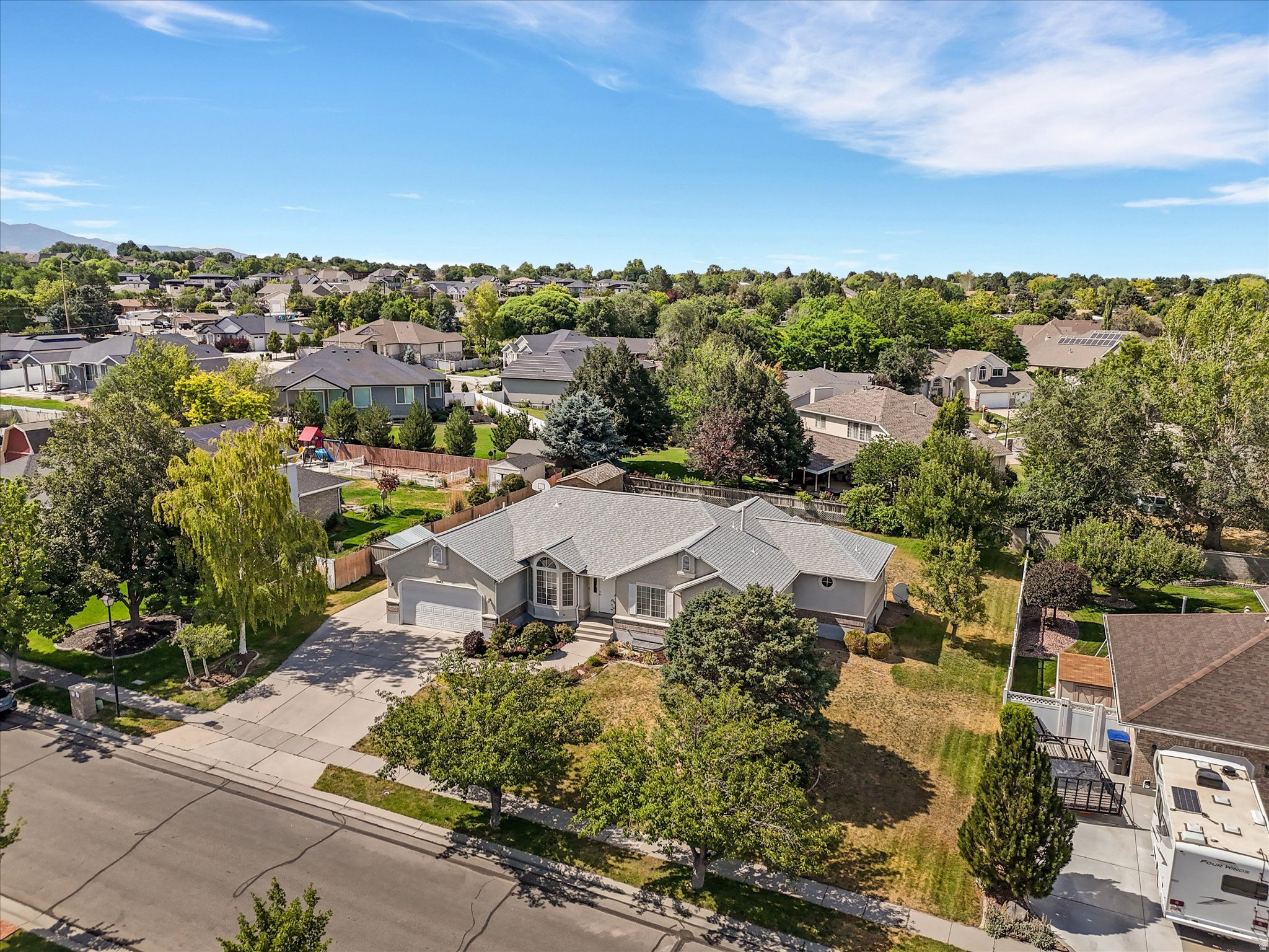 CANTERWOOD PARK - Residential