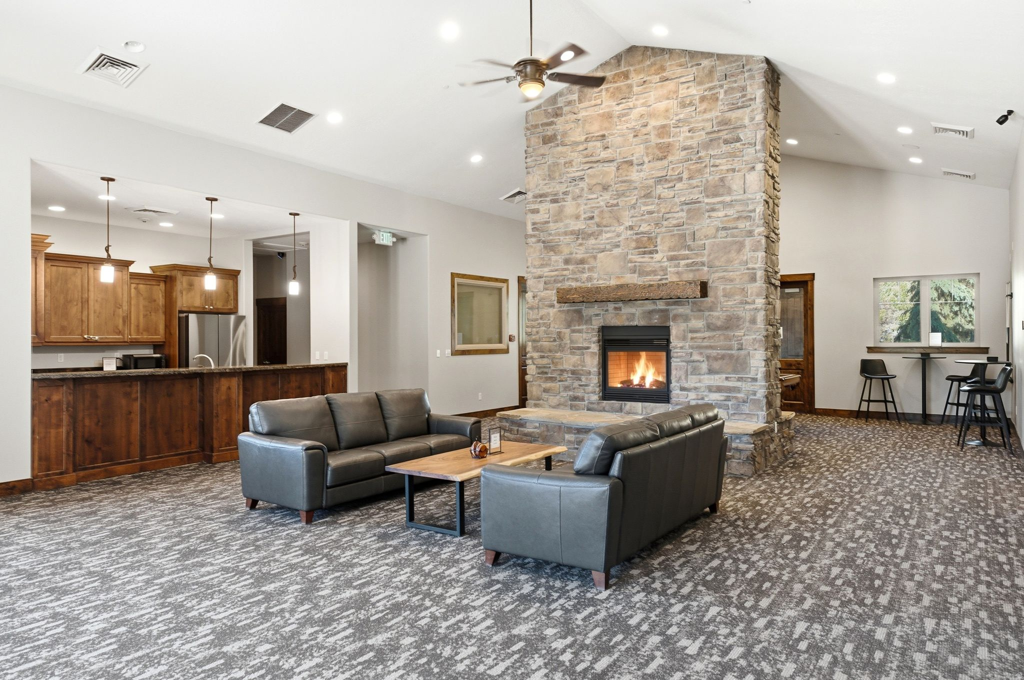 THE RETREAT AT JORDA - Residential
