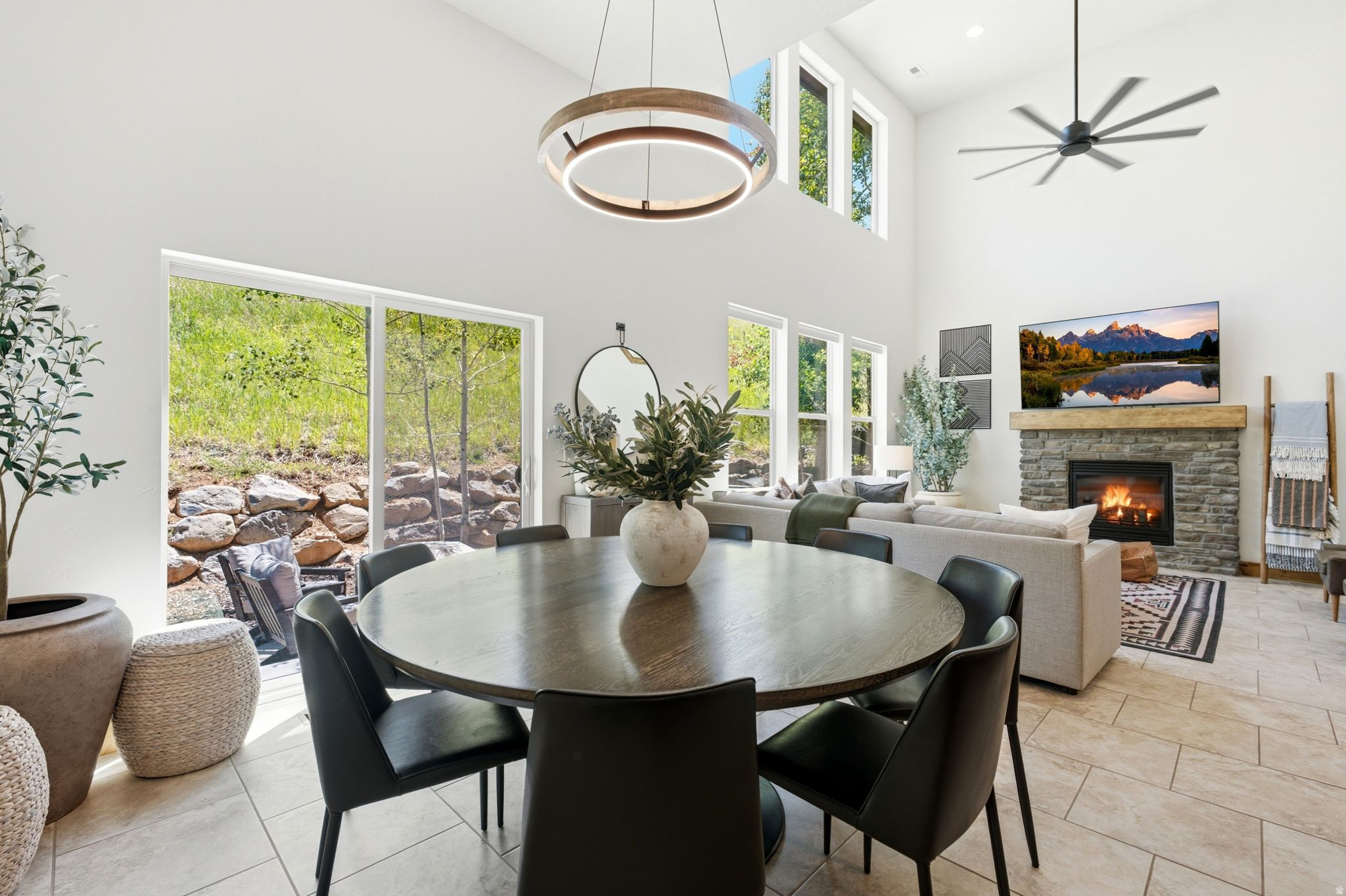 THE RETREAT AT JORDA - Residential